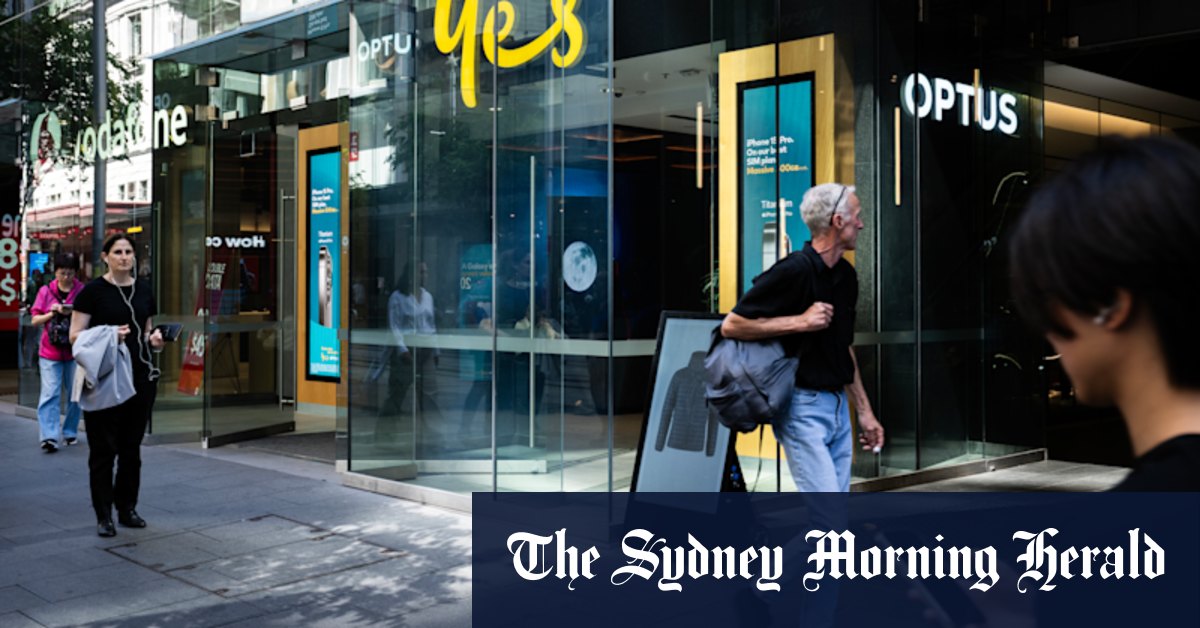 Optus offers free data but customers could seek thousands in compensation