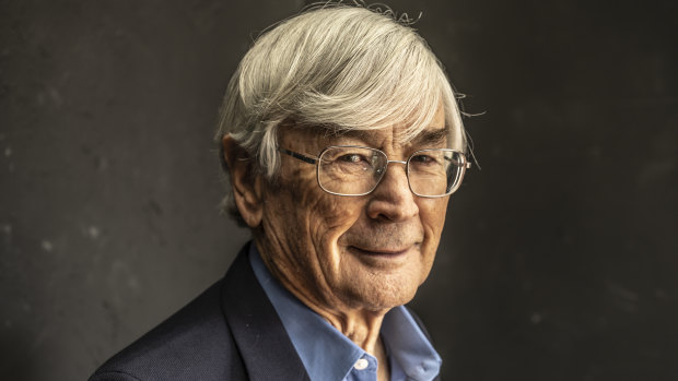 Dick Smith has a true blue 80th birthday bash