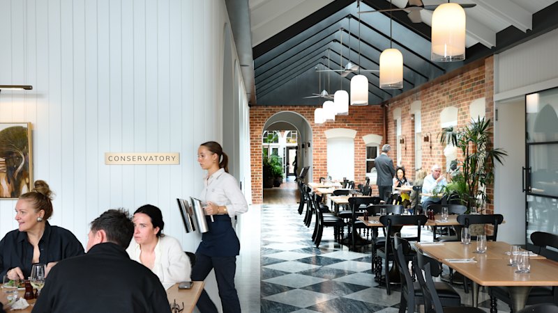 Critic praises Queenscliff Hotel’s revived restaurants, favouring The Conservatory over Miettas