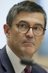 John Wylie.