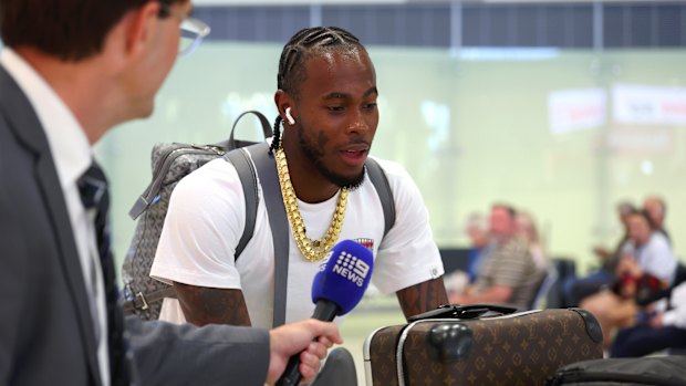 Jofra Archer arriving with the England team in Perth.