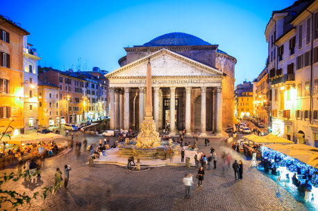 Armando al Pantheon is moments from Rome’s Pantheon. 
