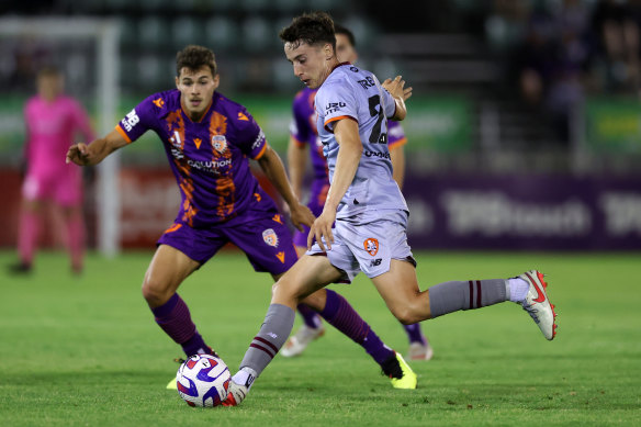 Brisbane Roar are eyeing Ballymore Stadium as a possible new home.