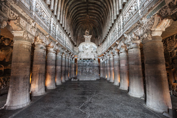 The cave temples of Ajanta are crowd free.