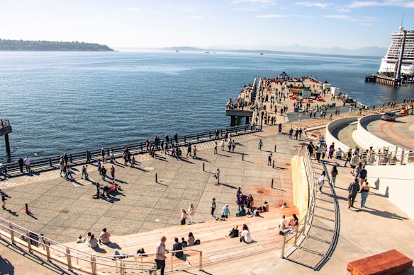 The newly redeveloped Seattle Waterfront Park, which recently added the Overlook Walk connecting downtown to the bay.