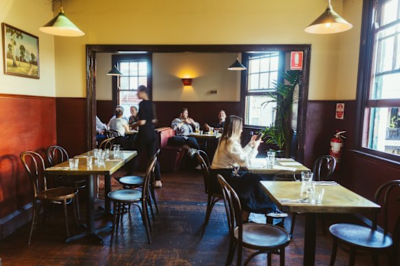 Chex Crix, upstairs at the Cricketers Arms Hotel.