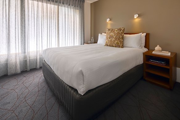 A heritage king room in the Victoria Hotel.