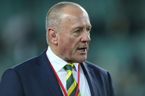 Tim Sheens is returning to Sydney from England this weekend.
