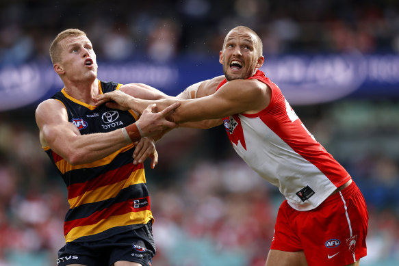 Sam Reid has made an important contribution in the ruck.