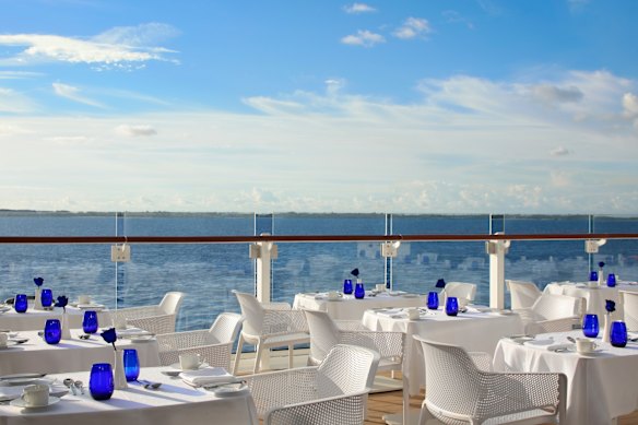 Restaurant with a view. 