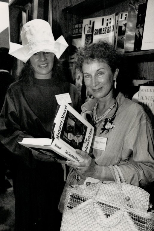 Atwood signing a copy of The Handmaid’s Tale in Toronto, 1989.