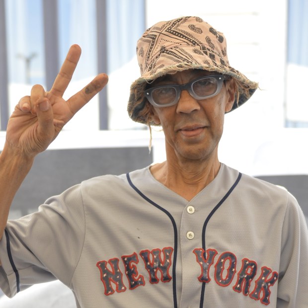 サイン入り！futura laboratoriesバケットハット From graffiti to