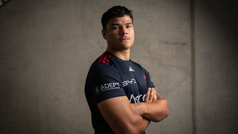 The mild-mannered Rooster who folds opponents ‘like a deck chair’