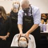Hairdresser stunt shows a prime minister who refuses to listen