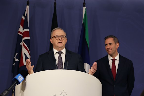 The Prime Minister, Anthony Albanese and the Treasurer, Jim Chalmers announce the carving. 