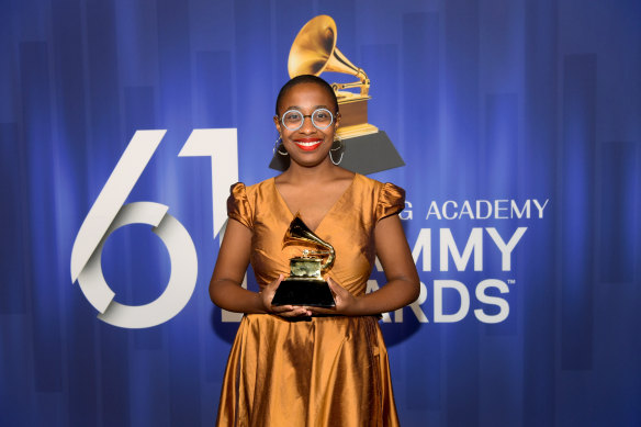 Cécile McLorin Salvant posing with her Grammy in 2019.