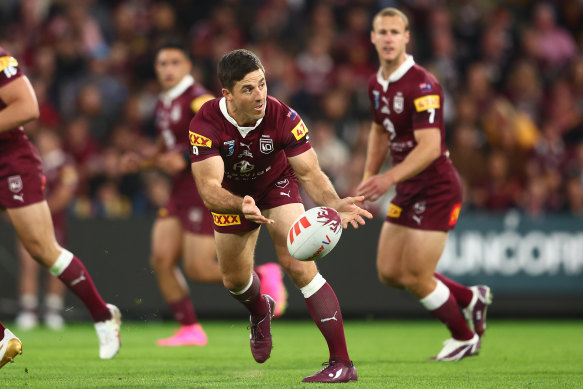 Ben Hunt in action for the Maroons