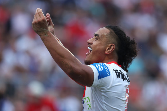 Christian Tuipulotu’s try celebrations are on the nose at the Dragons.