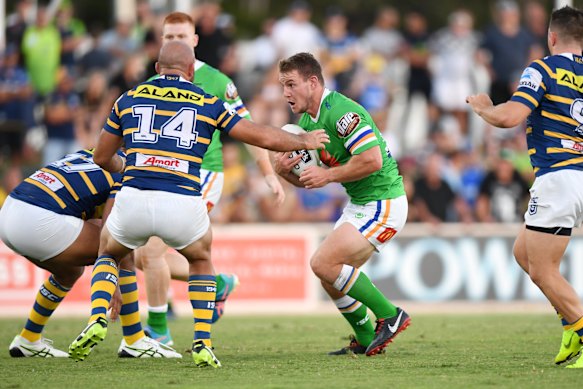 Luke Bateman in action for the Canberra Raiders during his NRL days. 