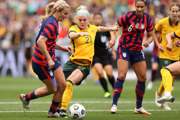 Ellie Carpenter fouls US midfielder Lindsey Horan inside the box. Horan converted the penalty to make it 3-0.