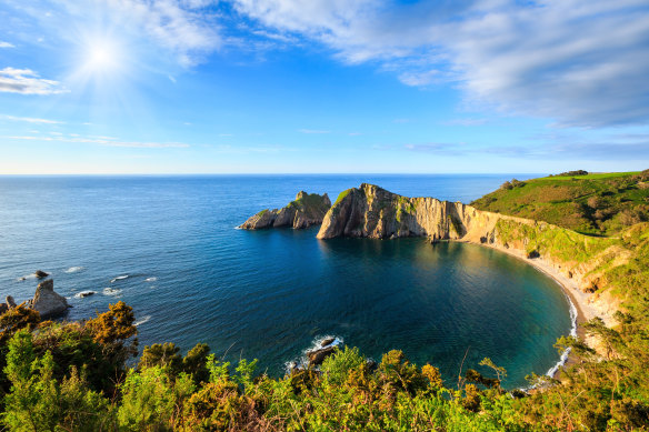 Asturias’s tourism tagline is “El Paraiso Natural”, or natural paradise.