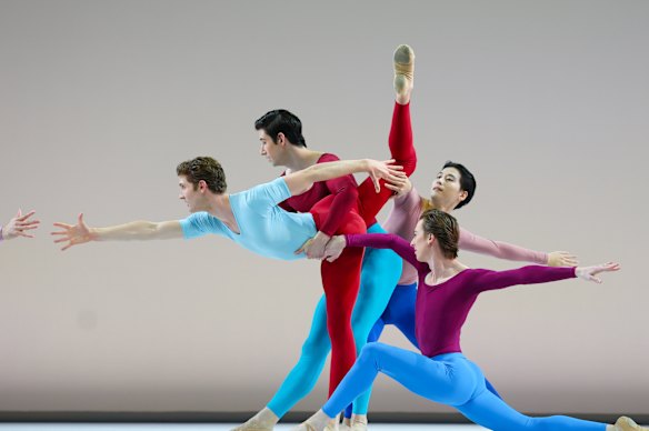 Copland Dance Episodes recalls the formal abstraction of Balanchine and the urbane theatricality of Jerome Robbins
