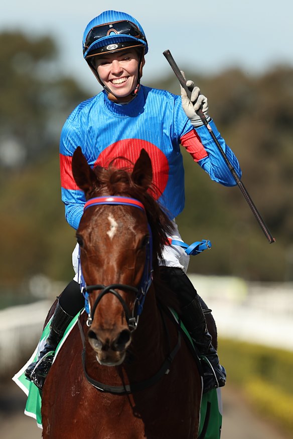 Coriah Keatings returns on Toes In The Water.