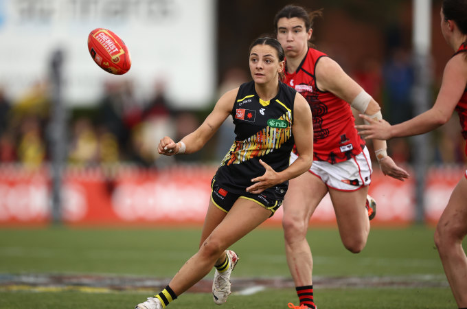 Conti the unstoppable, captain Phillips, and Carlton’s tough draw: Five AFLW talking points from round four