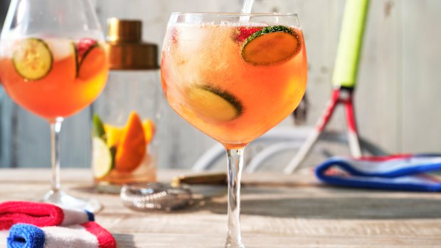 In celebration of our own tennis tournament, we’re lengthening this cocktail with champagne instead of the traditional lemonade.