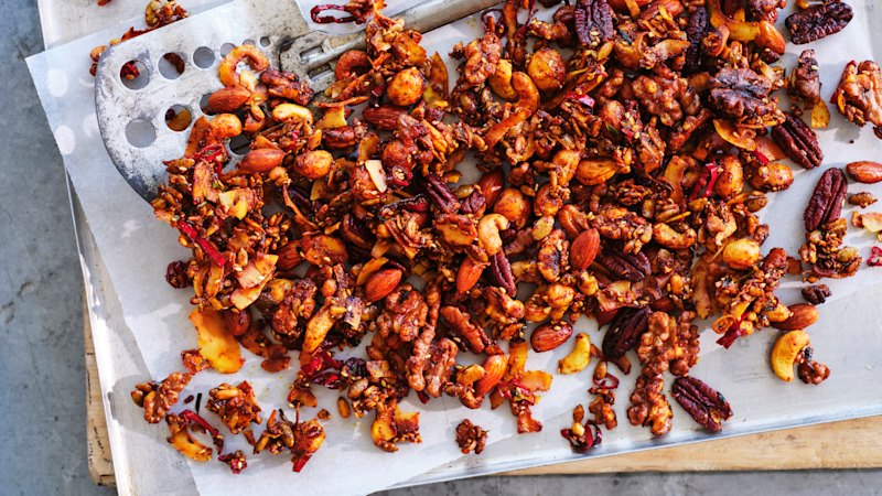 12 idej za domača božična darila iz hrane, ki jih lahko pripravite ta konec tedna