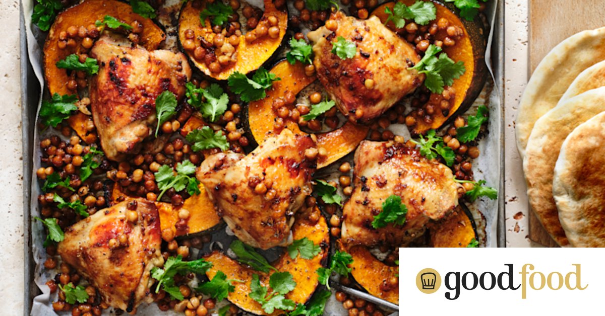 One-pan chicken recipe with pumpkin and chickpeas