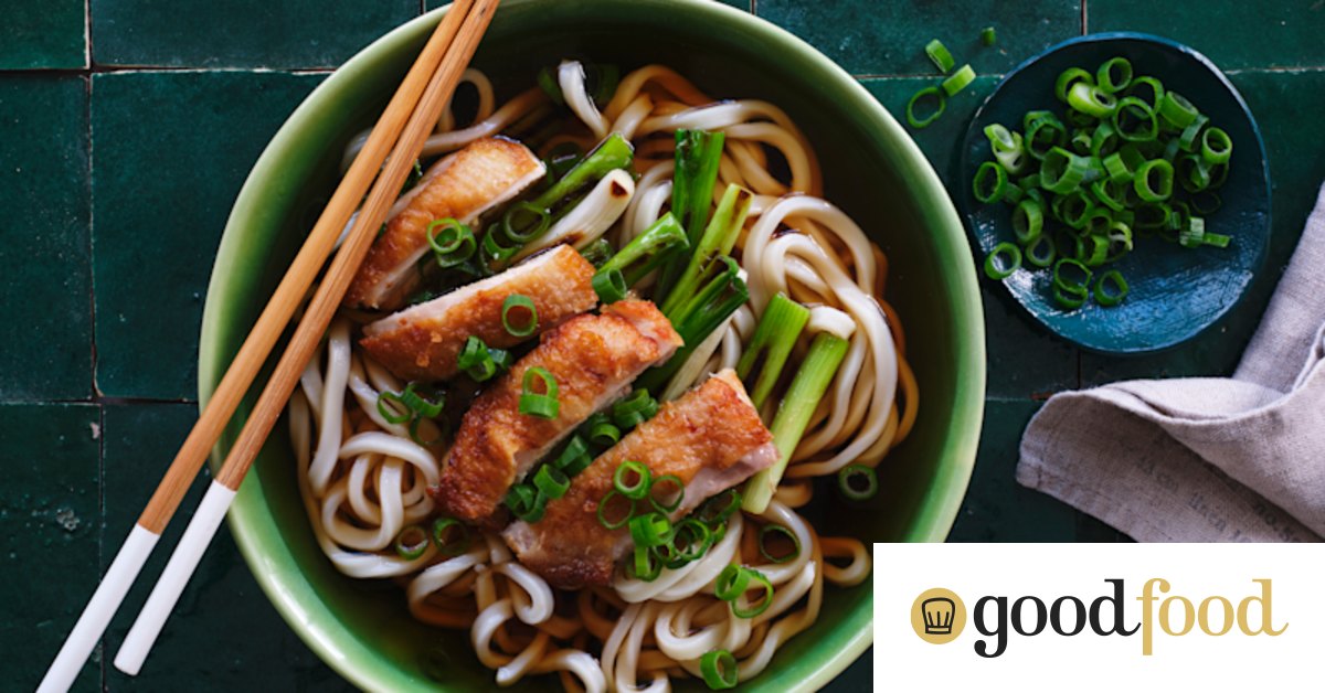 Japanese noodle soup with chicken and spring onion (tori nanban udon) recipe