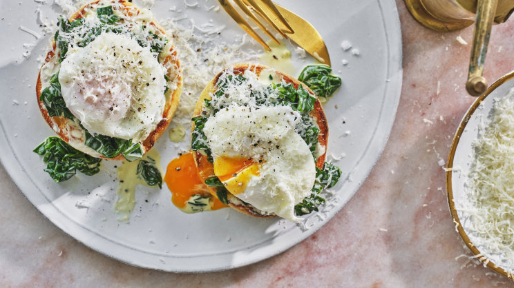 Adam Liaw’s secret to making cafe-style Florentine egg muffins at home-image