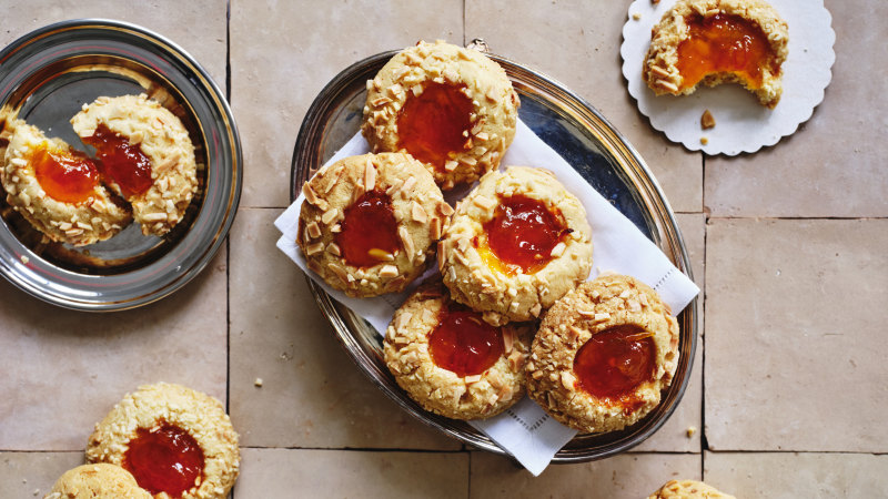 Almond shortbread jam (or marmalade) drops