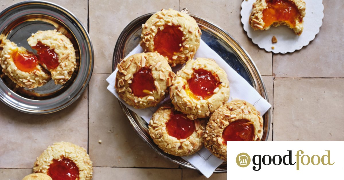 Biscuit recipes for jam drops, melting moments, Monte carlos, ginger nuts and choc digestives