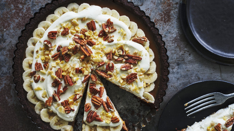 Helen Goh’s next-level banoffee pie with miso caramel, double banana and rye-cocoa crust