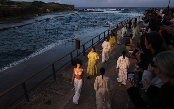 The Joslin show, at high tide at Clovelly Beach, provided one of the week’s more dramatic backdrops.