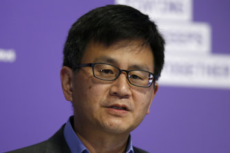Deputy Chief Health Officer Allen Cheng revealed 515 mystery cases have been reclassified.