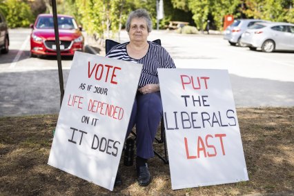 Julie Grint at Ferntree Gully Road Business Hub polling station.