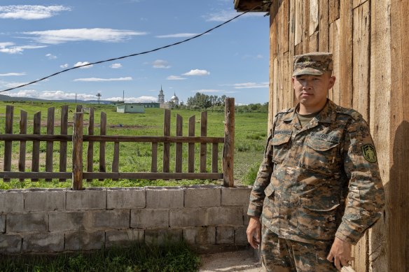 A Mongolian soldier guards the Mongolian-Russian border. 