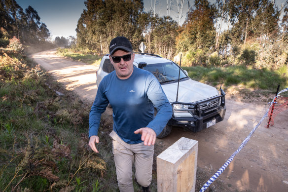 Lead investigator Andrew Stamper  leaves the search site near Dargo on Tuesday evening.