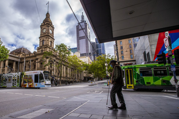 Australian infectious diseases experts remain quietly confident Victoria’s snap lockdown could still end on Thursday, despite the Holiday Inn outbreak rising to 17 cases on Monday.