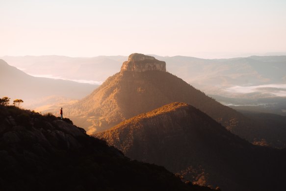 Spectacular views atop Mount Barney.