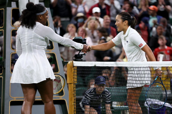 Serena Williams congratulates a shocked Harmony Tan.