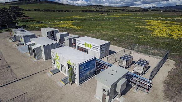 Hydro Tasmania’s projects on King and Flinders Islands have shown the effectiveness of renewables to reduce diesel use in pristine remote environments while providing reliable power for residents and businesses.