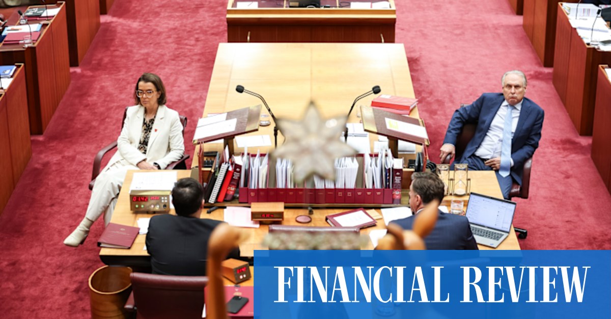 afr.com - Michael Read - Greens, Coalition team up to sink $3b health rebate cut