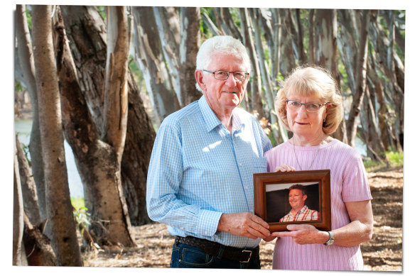 Margaret and John Millington, who lost their son Simon to opioid addiction.