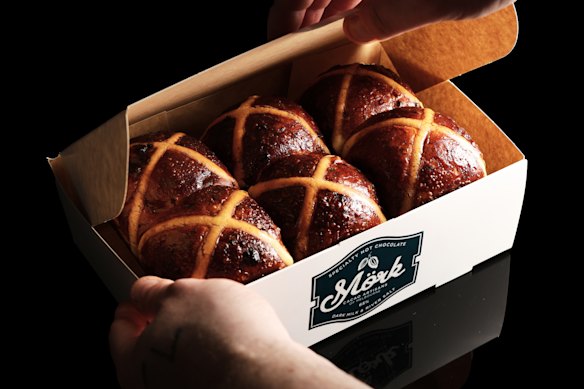 Mörk’s dark chocolate buns feature currants, raisins and orange peel soaked in Earl Grey.