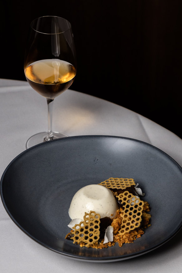 Yoghurt pannacotta with baked figs.