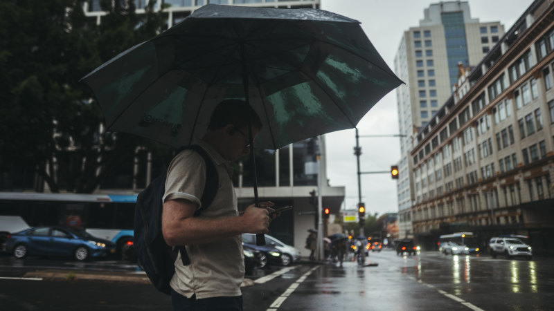 NSW weather LIVE updates: Wild weather set to continue over weekend as torrential rain, wind lashes Australia’s east coast